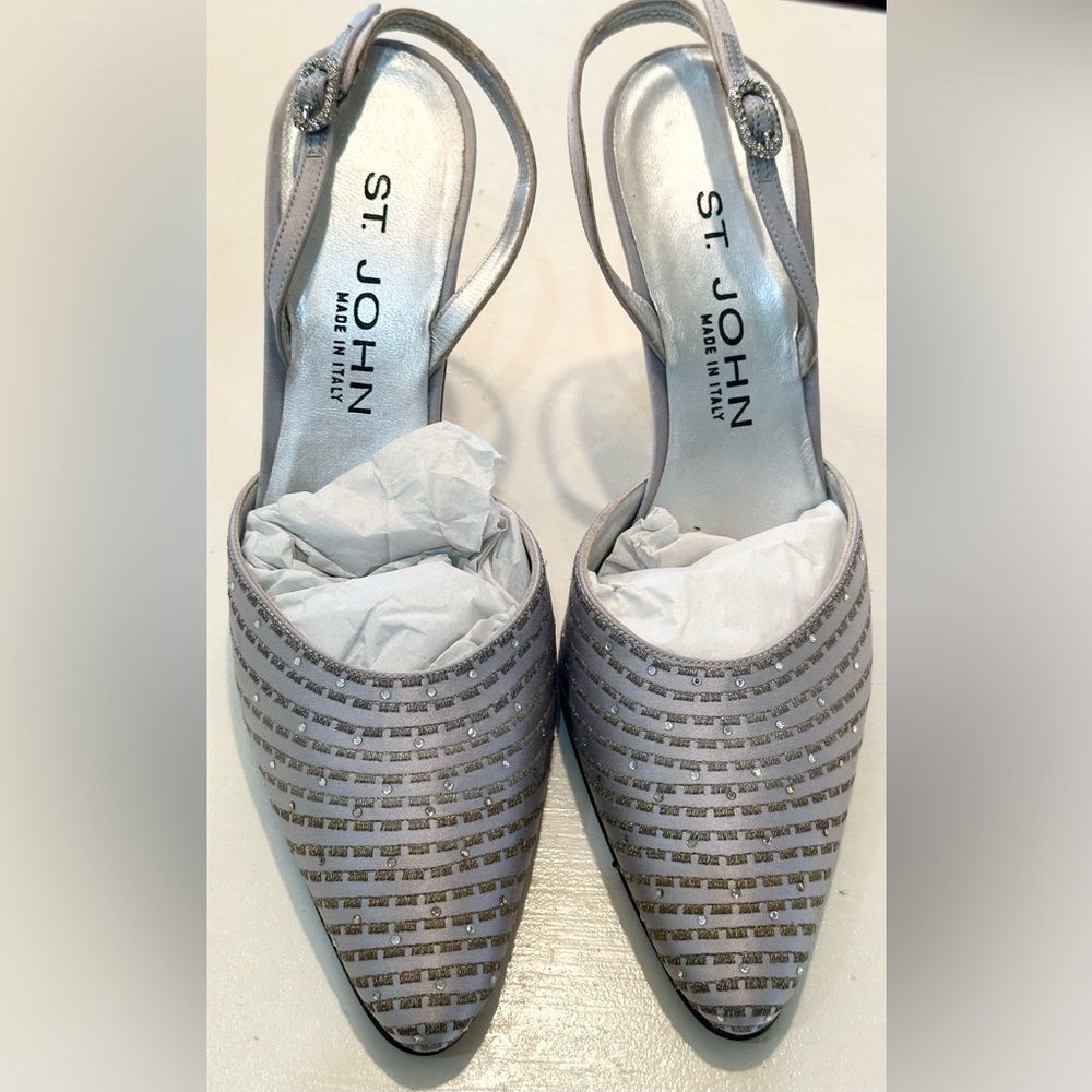 St. John Metallic Silver Heels Size7